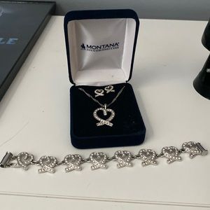 Matching Jewelry set, Necklace, bracelet and earrings